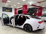 Kia K5-17