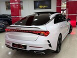 Kia K5-12