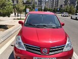 Nissan Tiida-1
