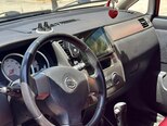 Nissan Tiida-6