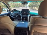 Toyota Land Cruiser-12