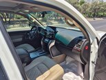 Toyota Land Cruiser-10