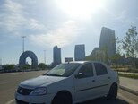 Renault Logan-2