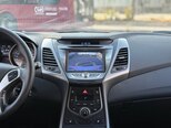 Hyundai Avante-13