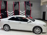 Toyota Camry-6