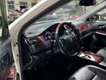 Toyota Camry-14