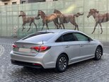 Hyundai Sonata-6