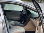 Hyundai Sonata-12
