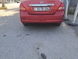 Nissan Tiida-7