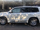 Toyota Land Cruiser-2