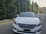 Hyundai Sonata-1