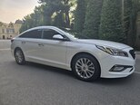 Hyundai Sonata-6