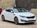 Kia Optima-4