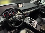 Audi Q7-11