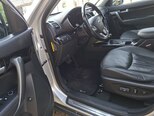 Kia Sorento-12