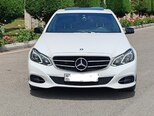 Mercedes E 220 d-3