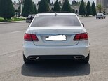 Mercedes E 220 d-5