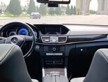 Mercedes E 220 d-11