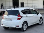 Nissan Note-7