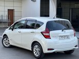Nissan Note-5
