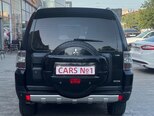 Mitsubishi Pajero-9