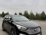 Hyundai Grand Santa Fe-2