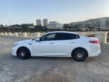 Kia K5-4