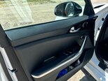 Kia Stinger-7