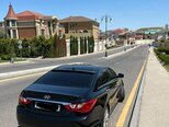 Hyundai Sonata-4