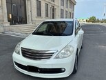 Nissan Tiida-4