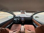 Nissan Tiida-15