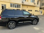 Toyota Land Cruiser-3