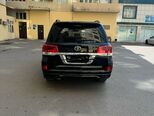 Toyota Land Cruiser-4