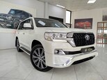 Toyota Land Cruiser-5