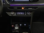 Hyundai Sonata-14