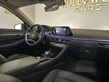 Hyundai Sonata-16
