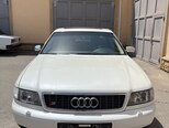 Audi S8-1