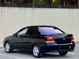 Nissan Sunny-12