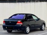 Nissan Sunny-11