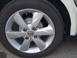 Nissan Tiida-10