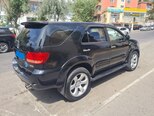 Toyota Fortuner-3