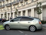 Toyota Prius-3