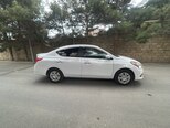 Nissan Sunny-4