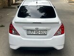 Nissan Sunny-8