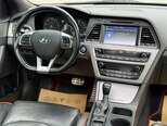 Hyundai Sonata-14