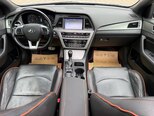 Hyundai Sonata-12