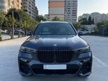 BMW X7-9