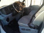 Ford Transit-12