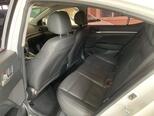 Hyundai Elantra-10