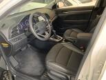 Hyundai Elantra-7